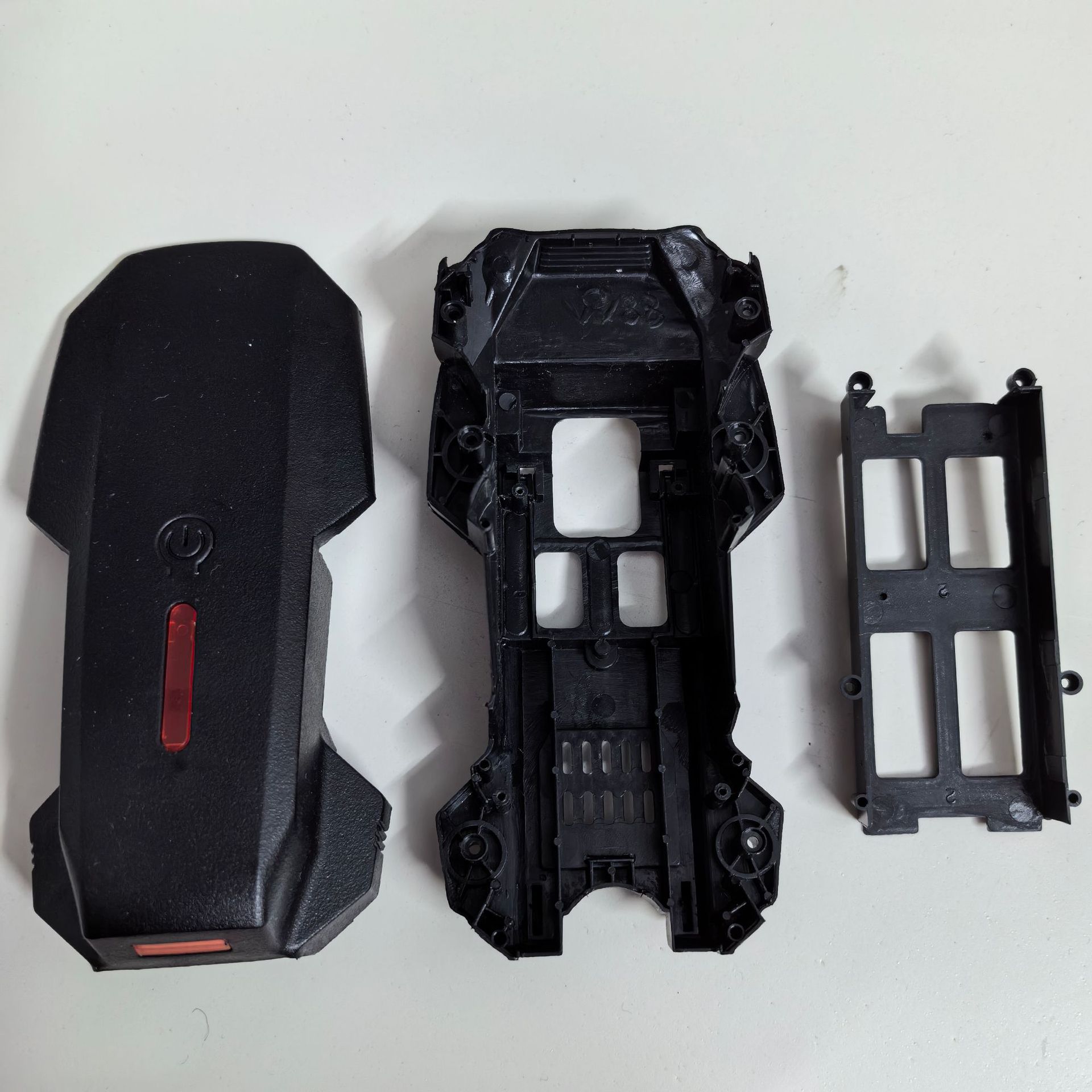 E88 RC ملحقات طائرة بدون طيار  - مراجعة Drone E88 Rc Quadcopter وسعره